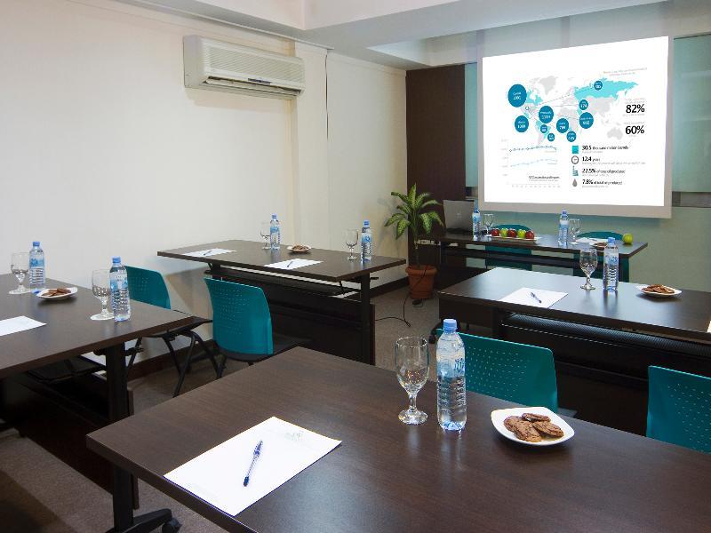 מאלה Mookai Suites מראה חיצוני תמונה