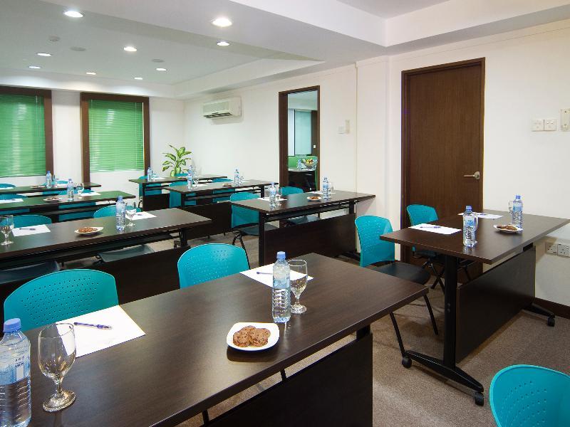 מאלה Mookai Suites מראה חיצוני תמונה