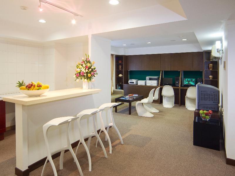 מאלה Mookai Suites מראה חיצוני תמונה