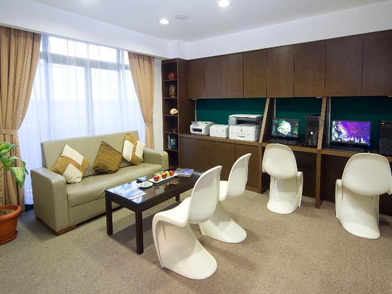 מאלה Mookai Suites מראה חיצוני תמונה