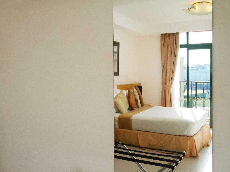 מאלה Mookai Suites מראה חיצוני תמונה