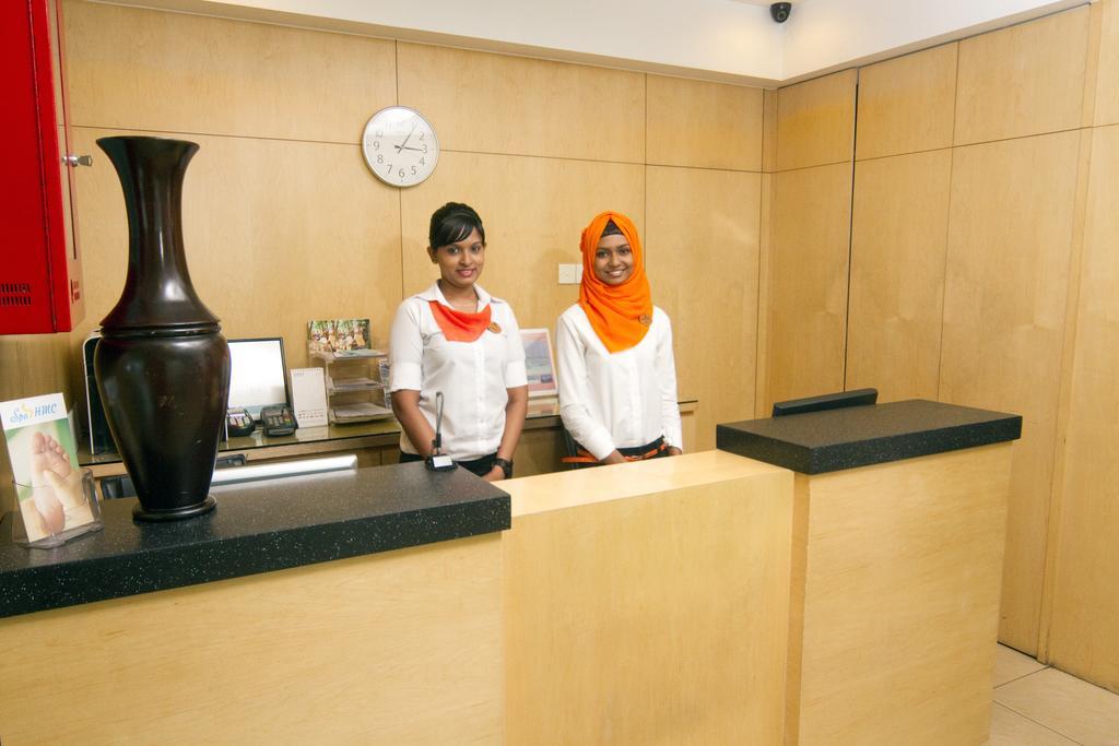 מאלה Mookai Suites מראה חיצוני תמונה