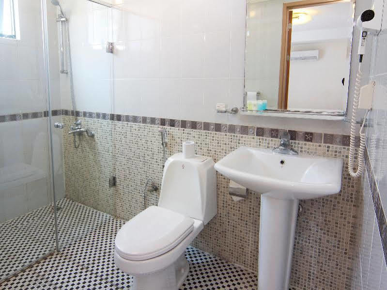 מאלה Mookai Suites מראה חיצוני תמונה